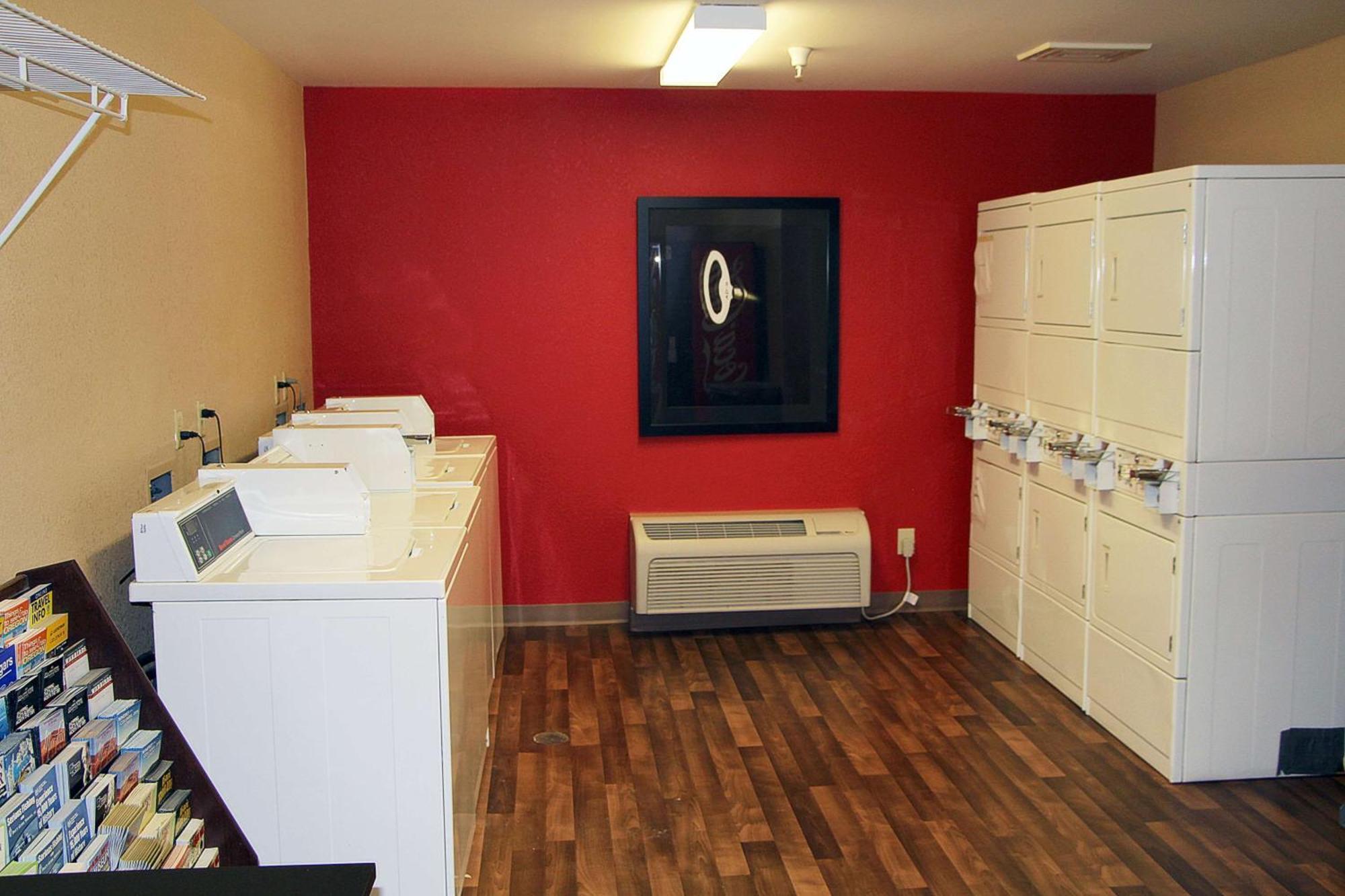 Extended Stay America Suites - Portland - Beaverton Hillsboro - Eider Ct Eksteriør bilde