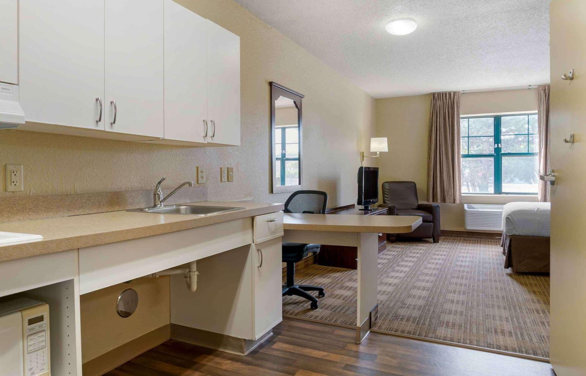 Extended Stay America Suites - Portland - Beaverton Hillsboro - Eider Ct Eksteriør bilde